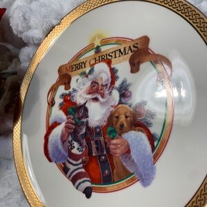 🌹VINTAGE “THE SANTA SERIES 1993” Robert Dorman Decorative Plate with Gold Trim